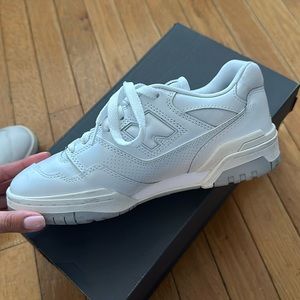 NEW BALANCE 550